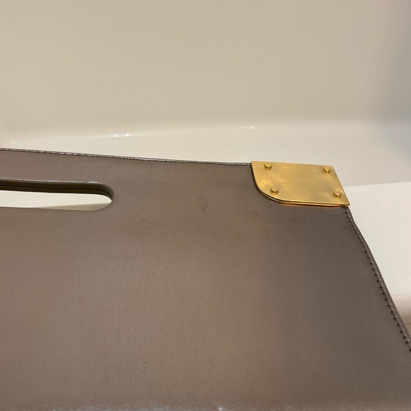 Charles David Silver Clutch - Picture 10 of 13